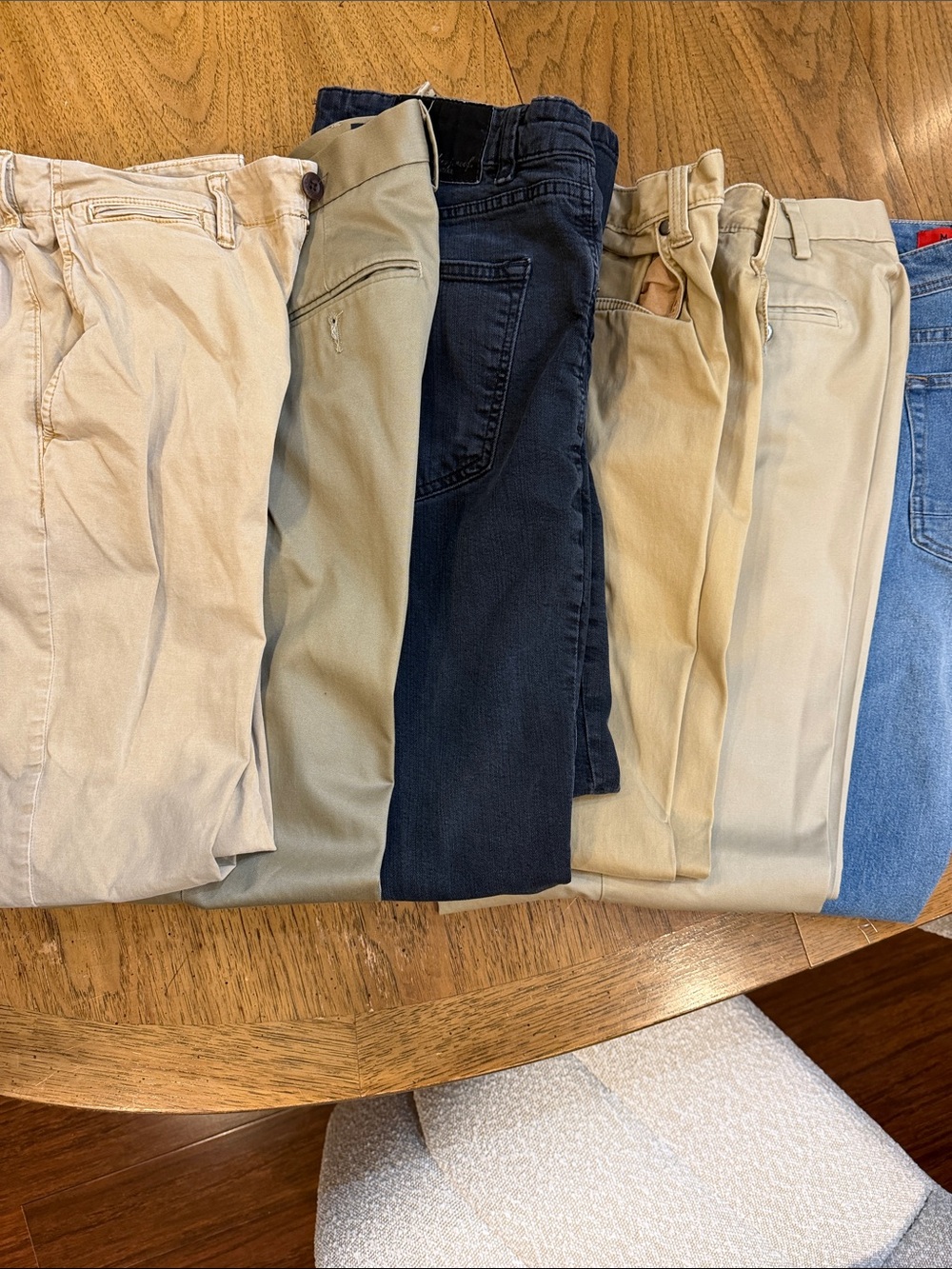 Bundle of 6 - Men’s pants sz 34 x 30